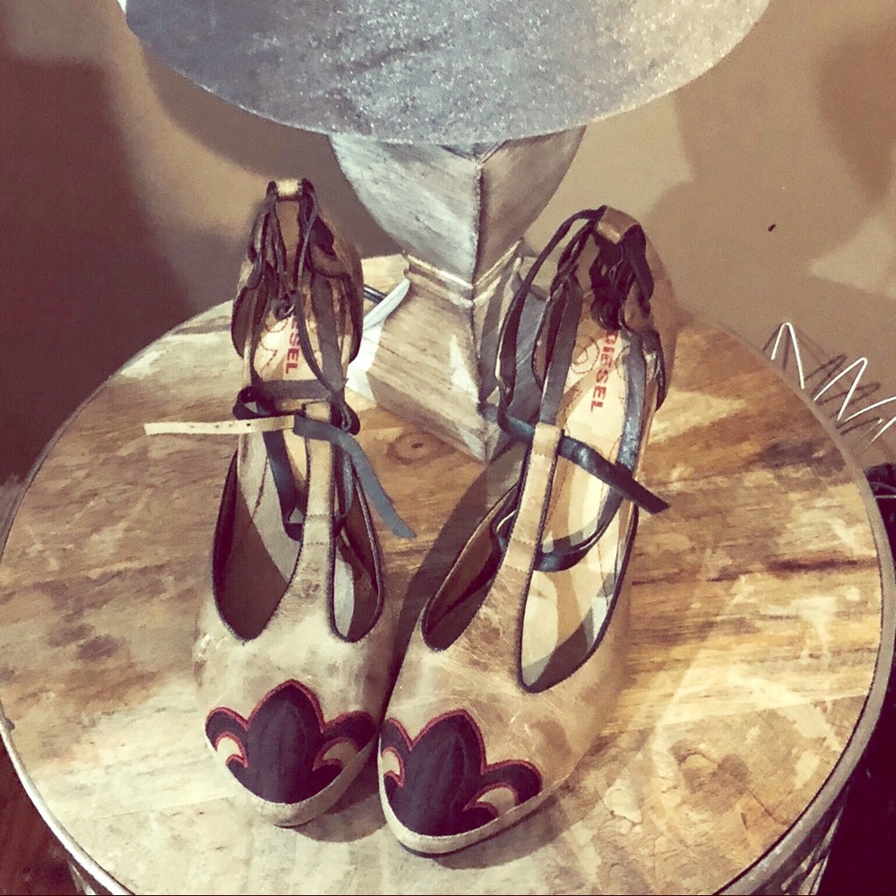 Diesel distressed leather t-strap  heels